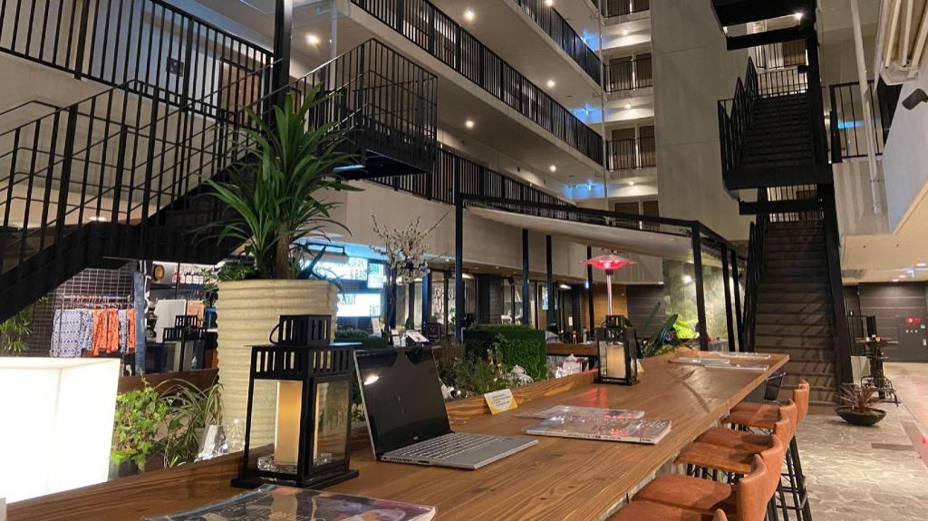 เทียบที่พักสบายในเกียวโต: 7 โรงแรมเพื่อการพักผ่อนเหนือระดับใกล้สถานี